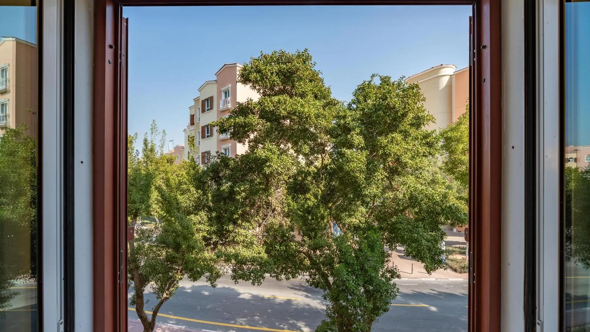 Apartment White Sage Incredible Studio Next To Metro Dubai
