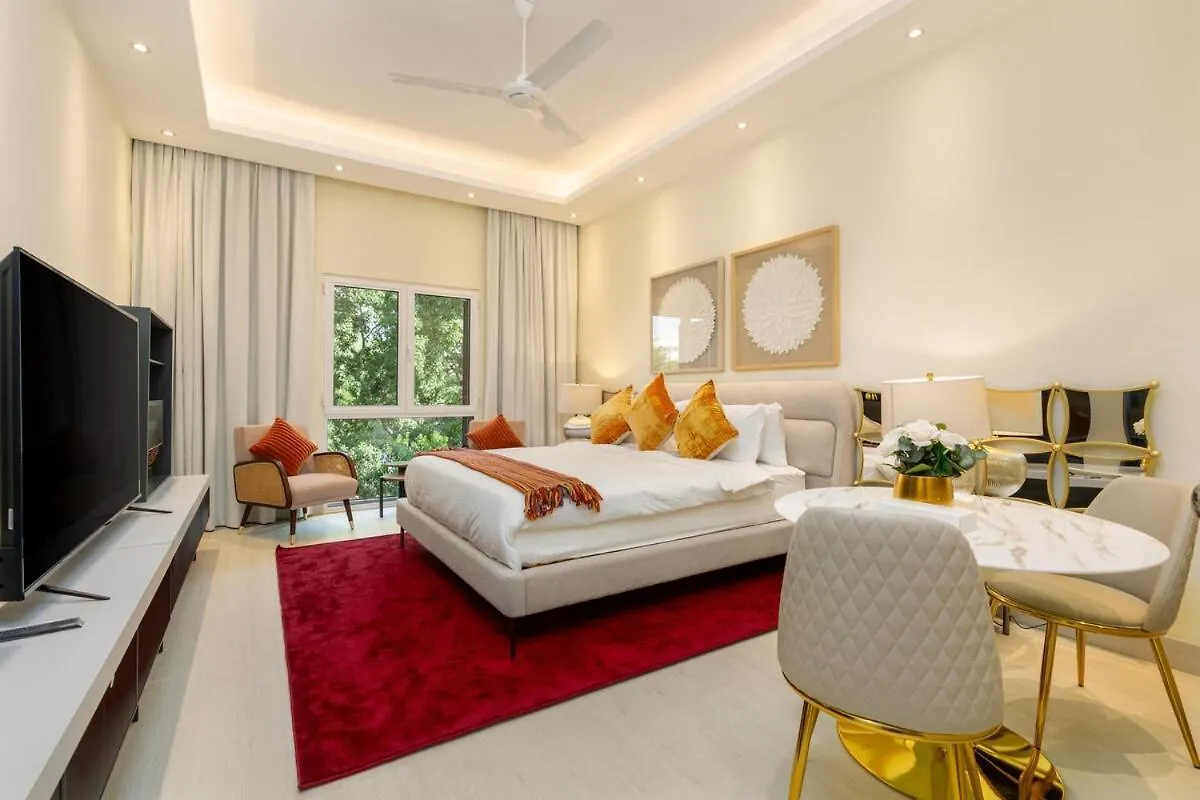 White Sage Incredible Studio Next To Metro Dubai Apartment